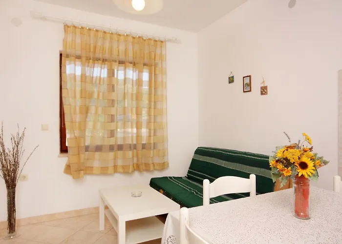 5301b Apartament *